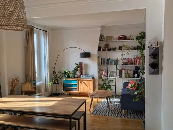Appartement traversant de 58 m² - 2 chambres - Dernier étage en centre ville de Clichy