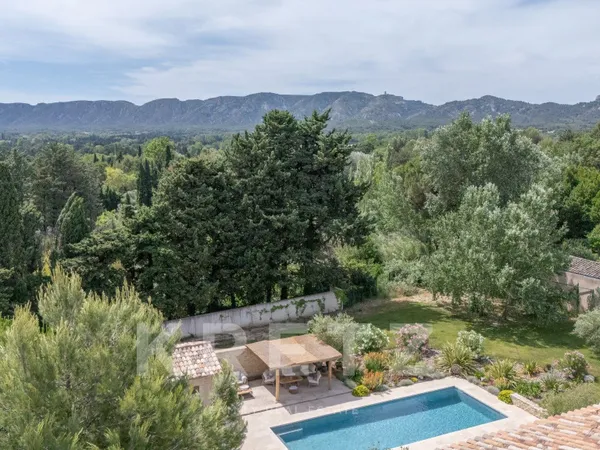 Saint-Rémy-de-Provence · Mas de caractère dans l'un des quartiers les plus recherchés