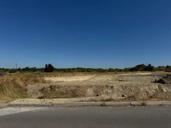 Terrain 361 m²
