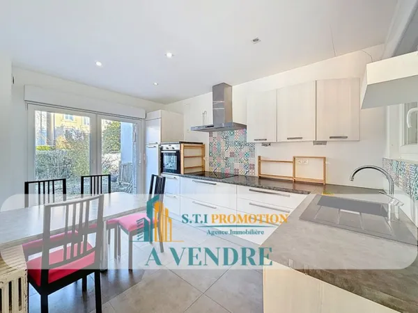 Maison 5 pièces 162 m²