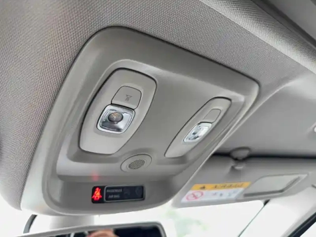 Renault Captur tce 150 fap edc — photo 49