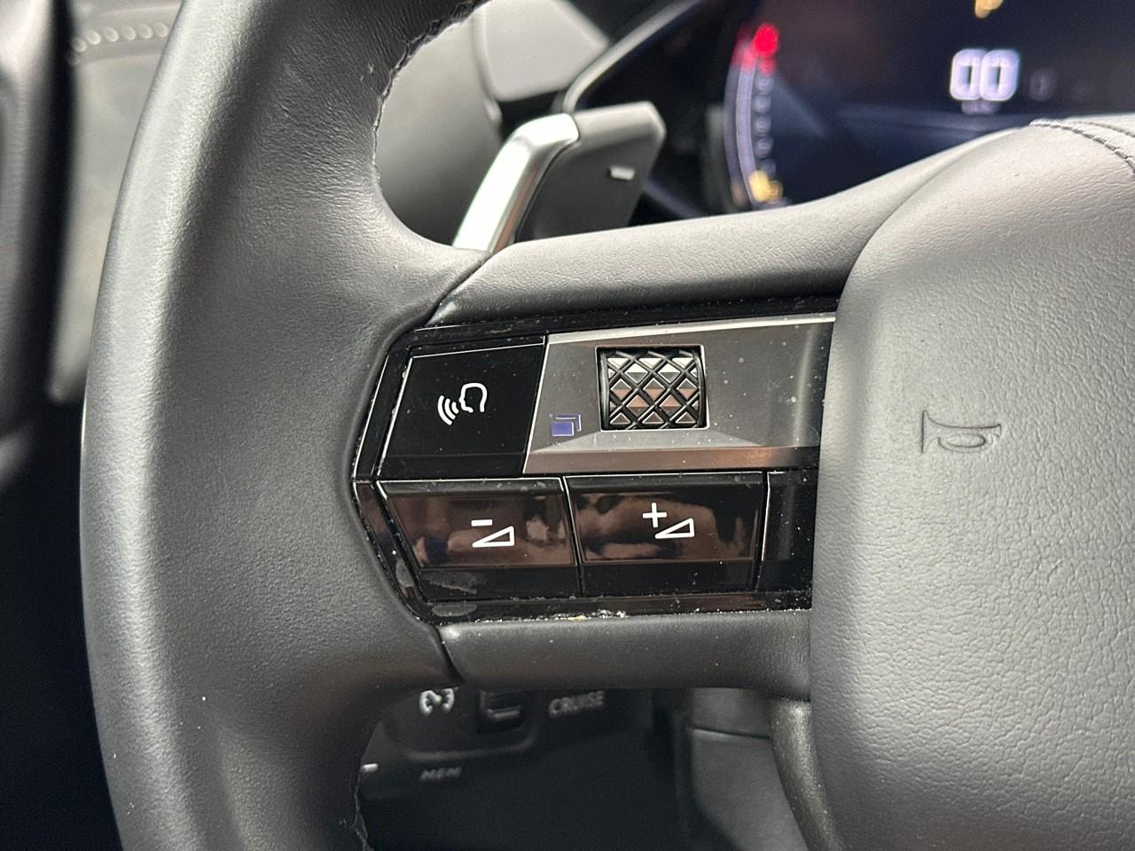 Ds Ds 3 crossback puretech 130 eat8 rivoli — photo 20