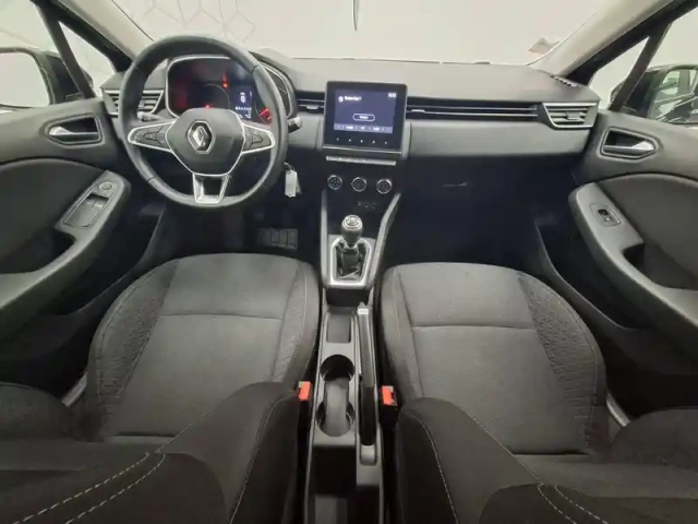 Renault Clio blue dci 85 — photo 26