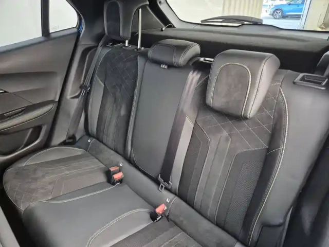 Peugeot 2008 puretech 130 s&amp;s bvm6 — photo 25
