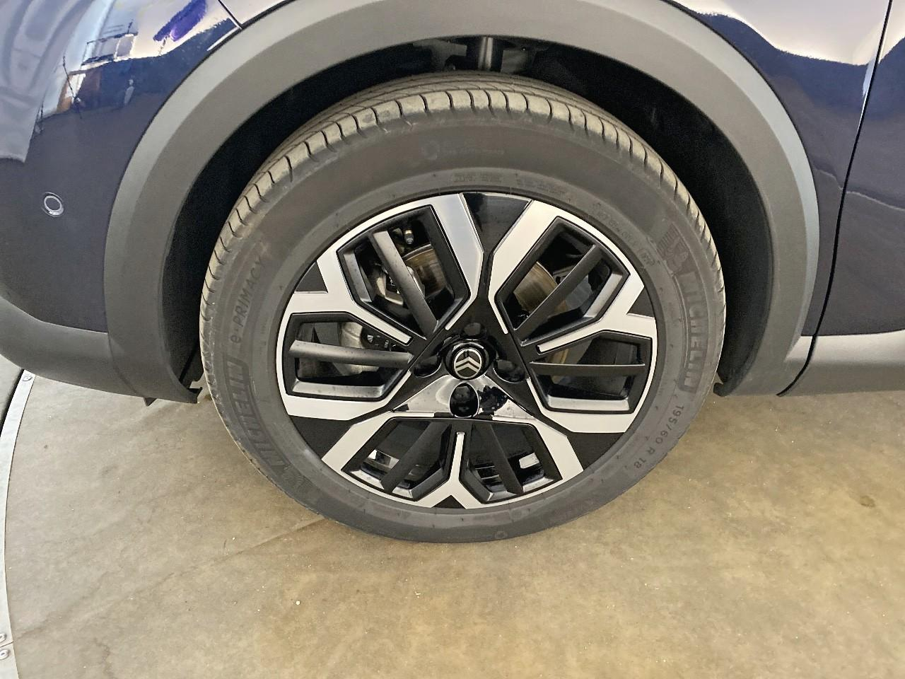 Citroën C4 hybride 145 ch e-dcs6 max — photo 11