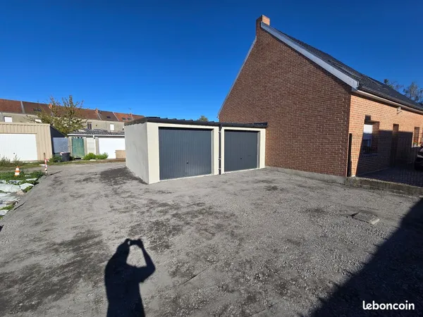 Garage à louer