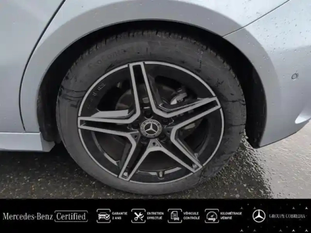 Mercedes Classe A 200 d 150ch amg line 8g-dct — photo 13