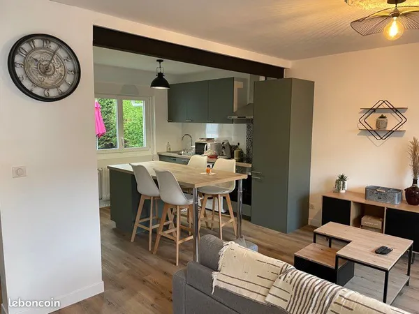 Chambre dans une maison en colocation