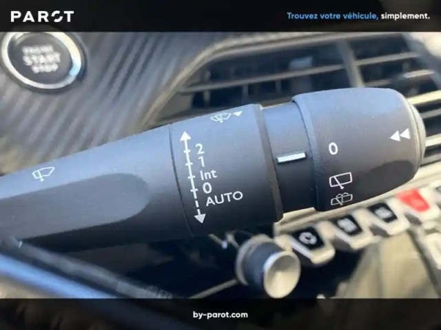 Peugeot 208 1.2 hybrid 110ch allure e-dcs6 — photo 19
