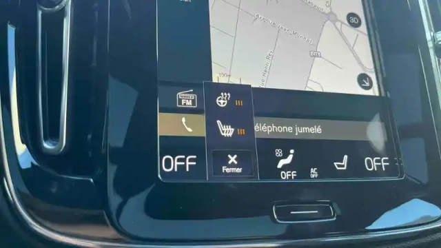 Volvo Xc40 t5 recharge 180+82 ch dct7 — photo 26
