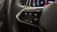Volkswagen T-Roc 1.5 TSI EVO 150ch R-Line DSG7 — photo 25
