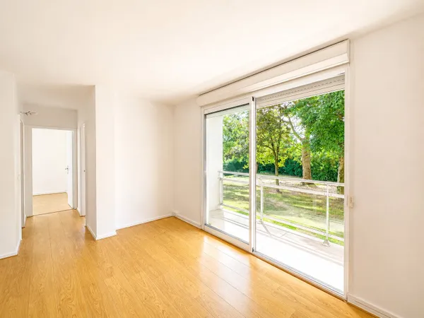 Bordeaux Caudéran - appartement T3 avec 2 balcons, un cellie