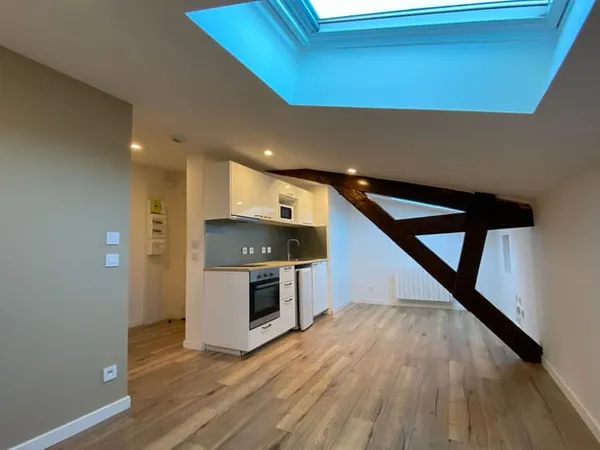 Studio 1 pièce 27 m²