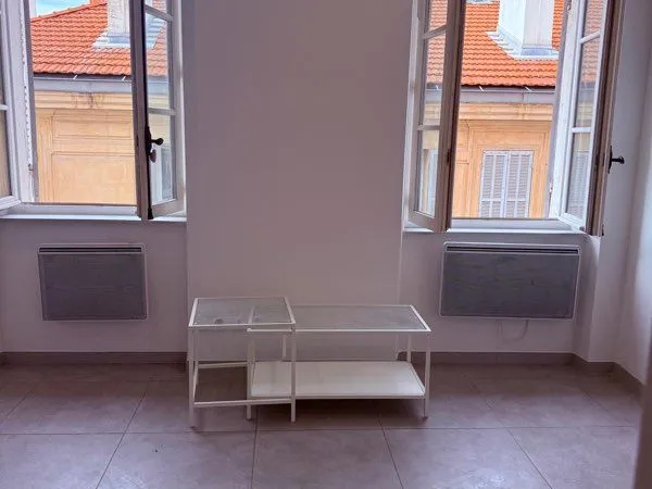 Charmant T2 rénové au coeur du Panier