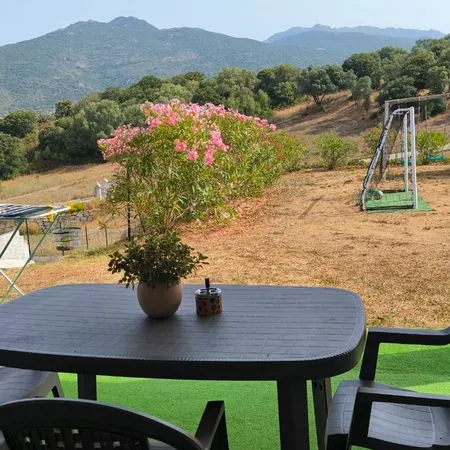 Appartement bas de villa