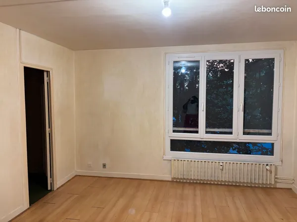 T2 lumineux de 43 m² avec cave - Disponible immédiatement - Beauvais