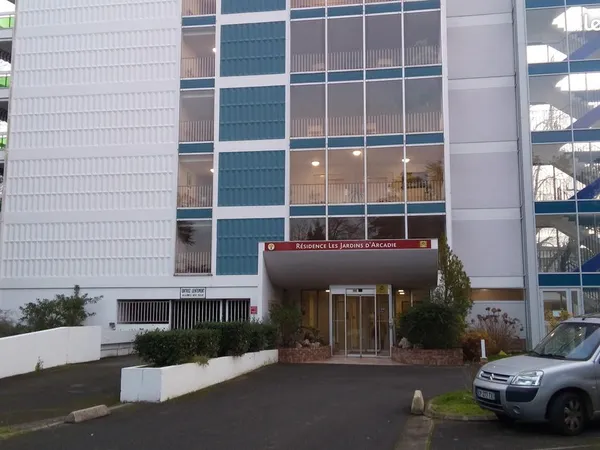 Location F3 residence senior / indépendance sécurisée