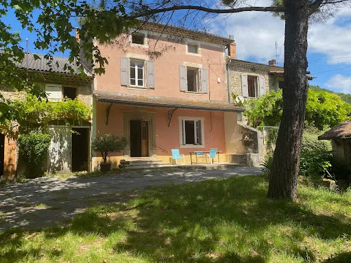 Propriété 13 pièces 378 m²