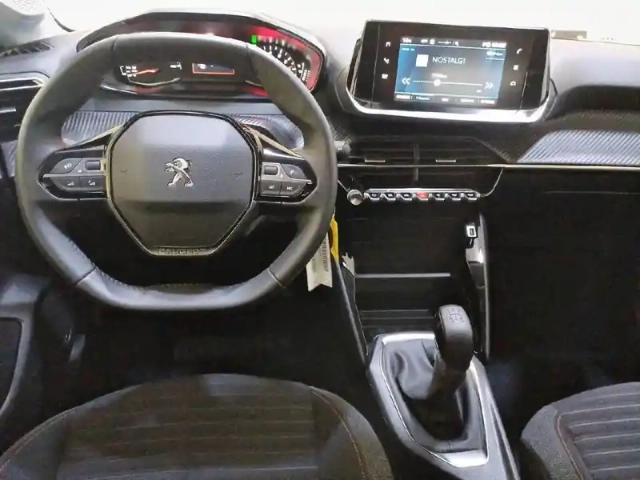 Peugeot 208 puretech 75 s&amp;s bvm5 — photo 8