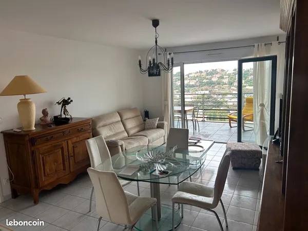 Location F3 résidence Horizon 360 à Saint-Raphael, 75m2 avec terrasse de 18m2 entièrement climatisé 