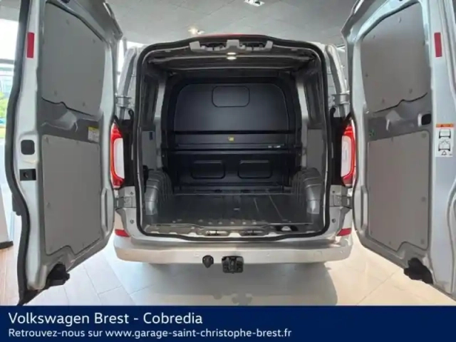 Volkswagen Transporter fg van l1 2.0 tdi 150ch business bva8 — photo 12
