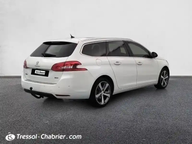 Peugeot 308 sw 1.2 puretech 130ch s&amp;s eat6 féline — photo 2