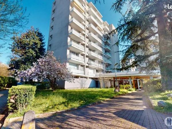 Studio 1 pièce 25 m²