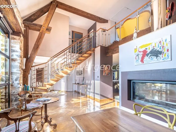 Maison 6 pièces 204 m²