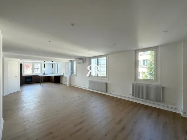 Appartement 5 pièces 131 m²