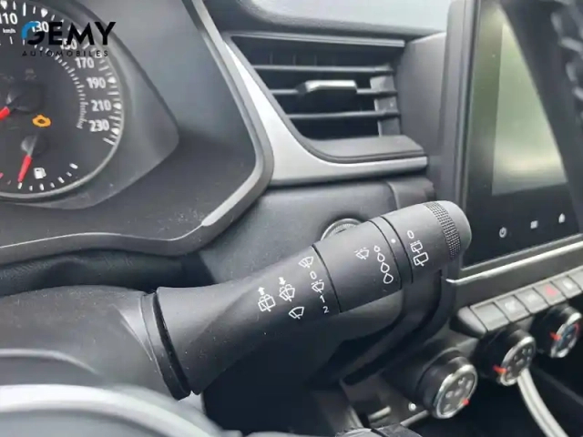 Renault Captur tce 90 — photo 20