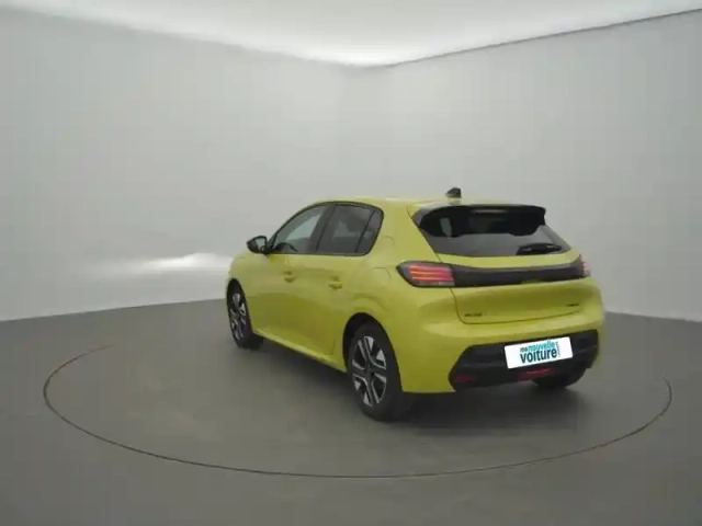 Peugeot 208 hybrid 100 e-dcs6 — photo 7