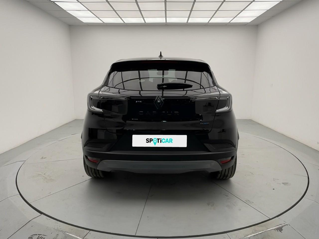 Renault Captur e-tech full hybrid 145 ch esprit alpine — photo 4