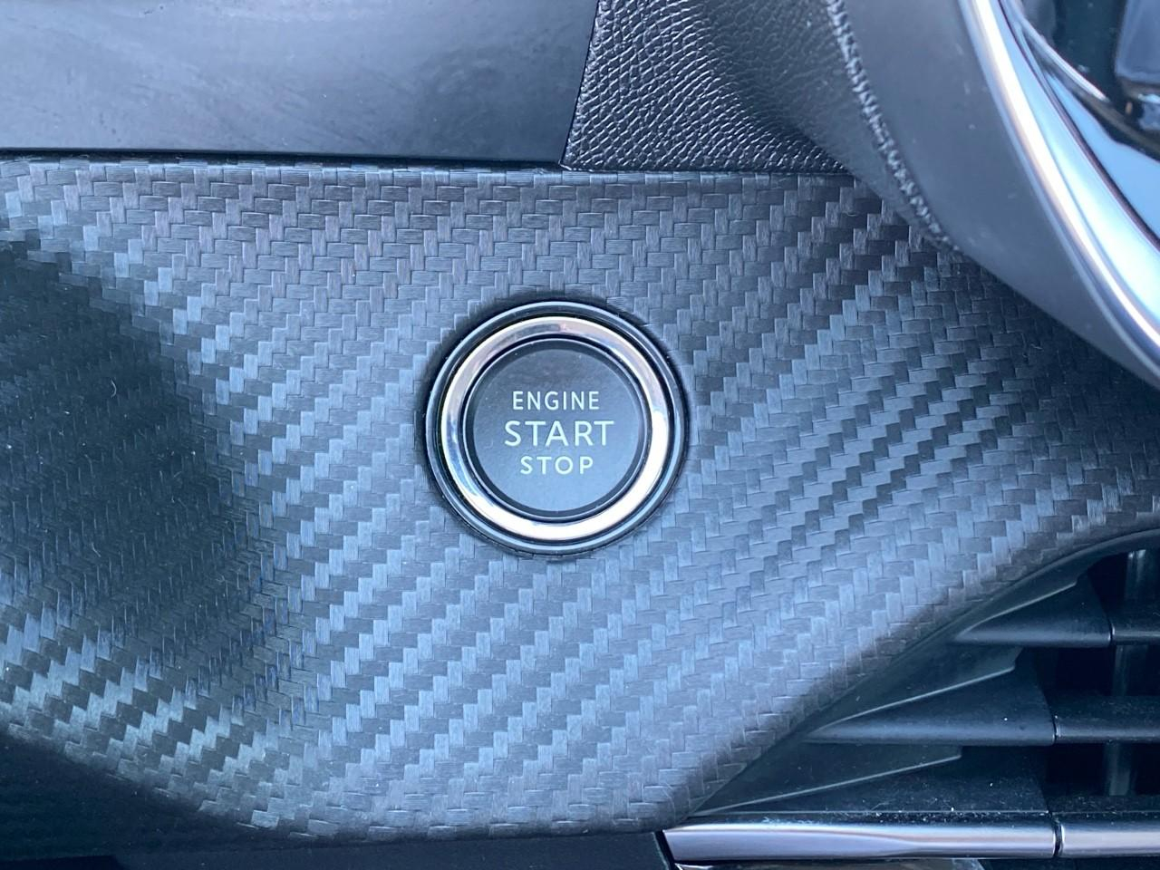Peugeot 208 1.2 puretech 100ch s&s allure — photo 17