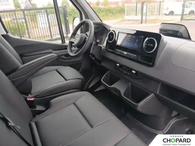 Mercedes Sprinter fgn 319 cdi 37 3.5t rwd 9g-tronic — photo 13