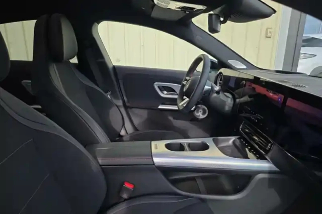 Mercedes Cla 220 8f-edct 4matic — photo 152