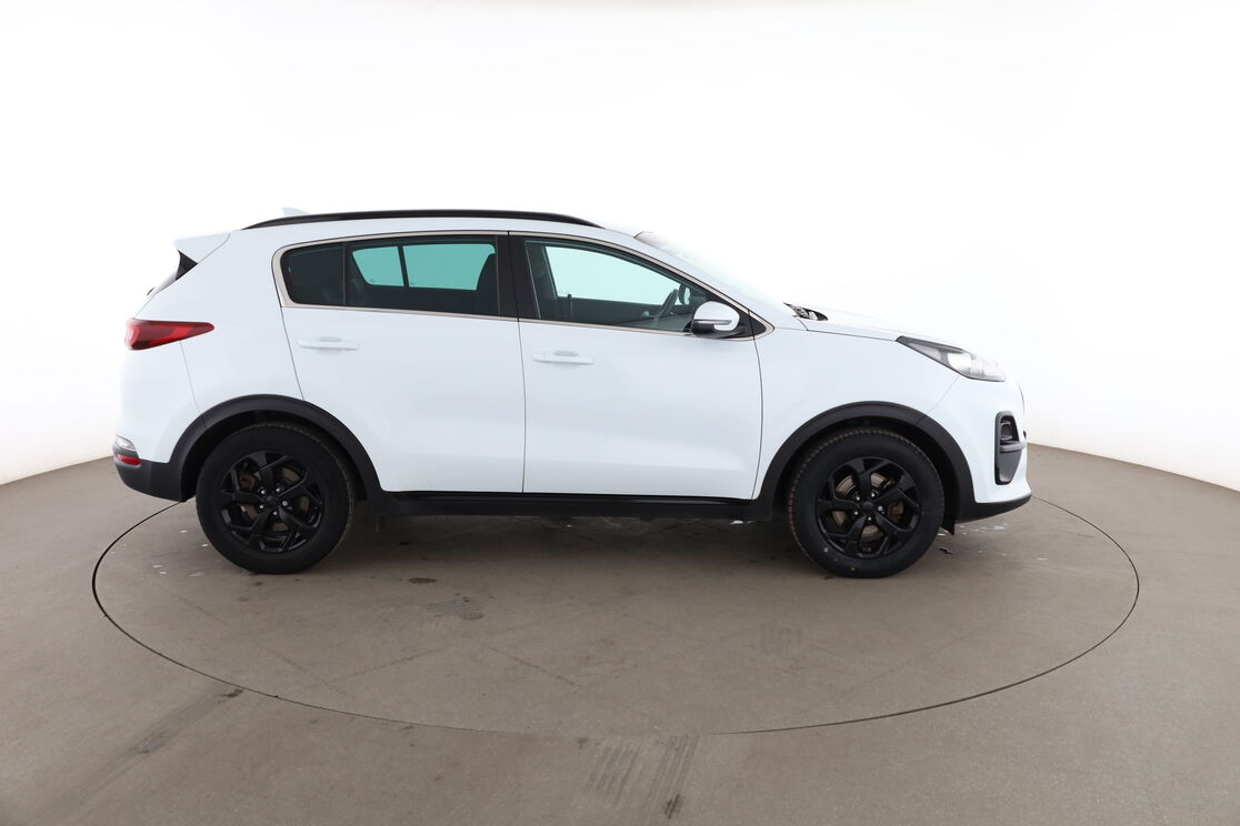 Kia Sportage 1.6 CRDi MHEV Black Edition 2WD DCT7 — photo 6