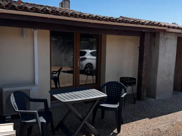 Studio meublé