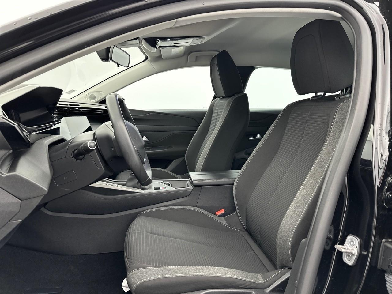 Peugeot 308 puretech 110ch s&s bvm6 active pack — photo 9