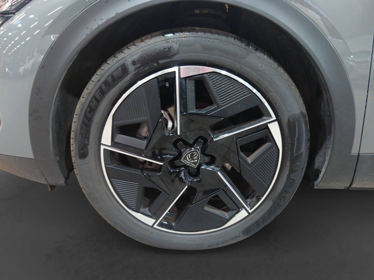 Peugeot 408 — photo 9