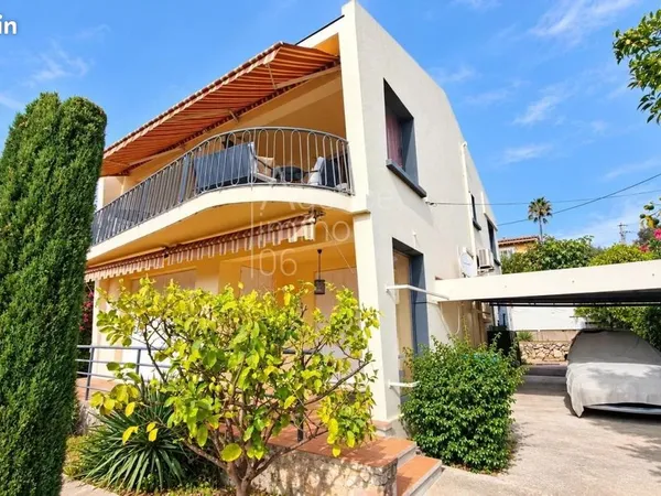 Maison 6 pièces 141 m²