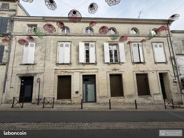 Immeuble de rapport 390 m²