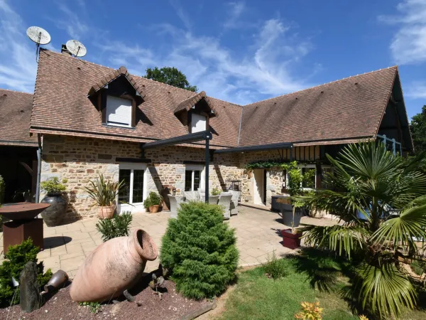 Maison 10 pièces 275 m²