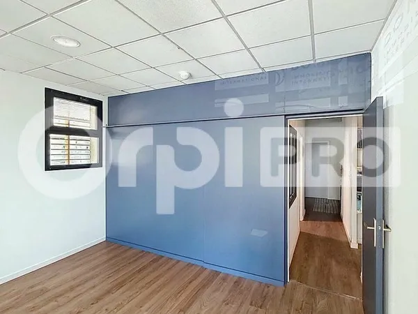 Bureaux 165 m²