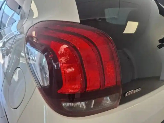 Peugeot 108 vti 72 gt line s&amp;s 85g 5p — photo 10