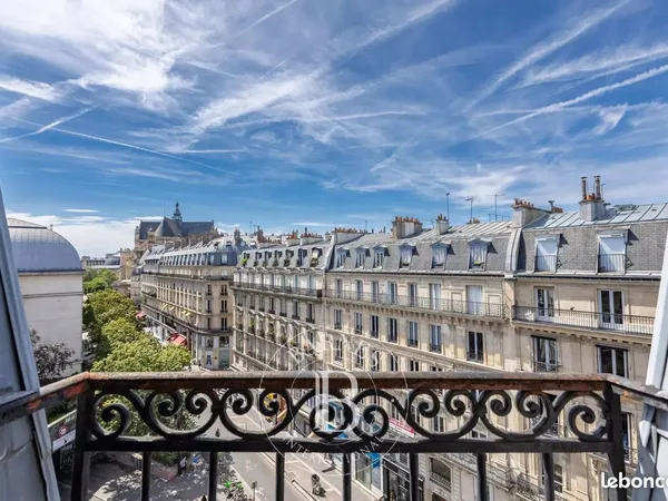 Appartement 76 m² Paris 1er