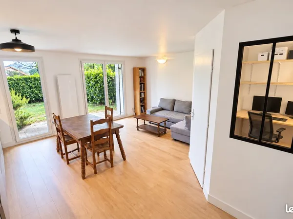 Appartement T2 de 54 m² en RDC + bureau + jardin