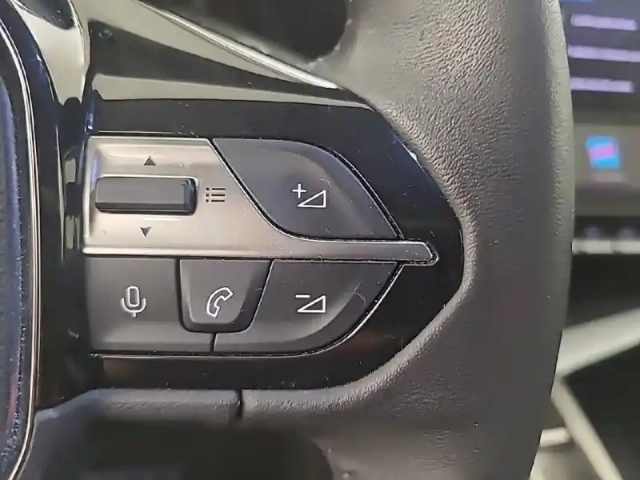 Peugeot 408 puretech 130 ch s&amp;s eat8 — photo 26