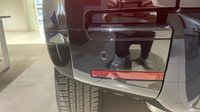 Land-Rover Defender 110 2.0 P300e PHEV Black Edition — photo 21