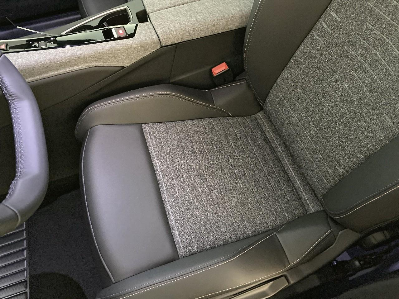 Peugeot 5008 hybrid 145 ch e-dcs6 allure — photo 9