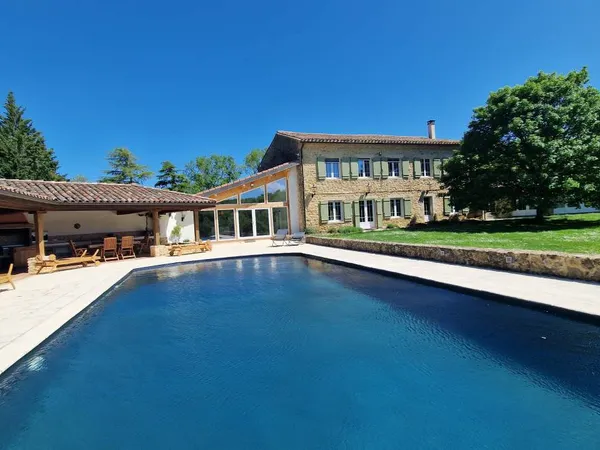MAS, FERME A VENDRE SECTEUR INCONNU, SUD DE LA FRANCE